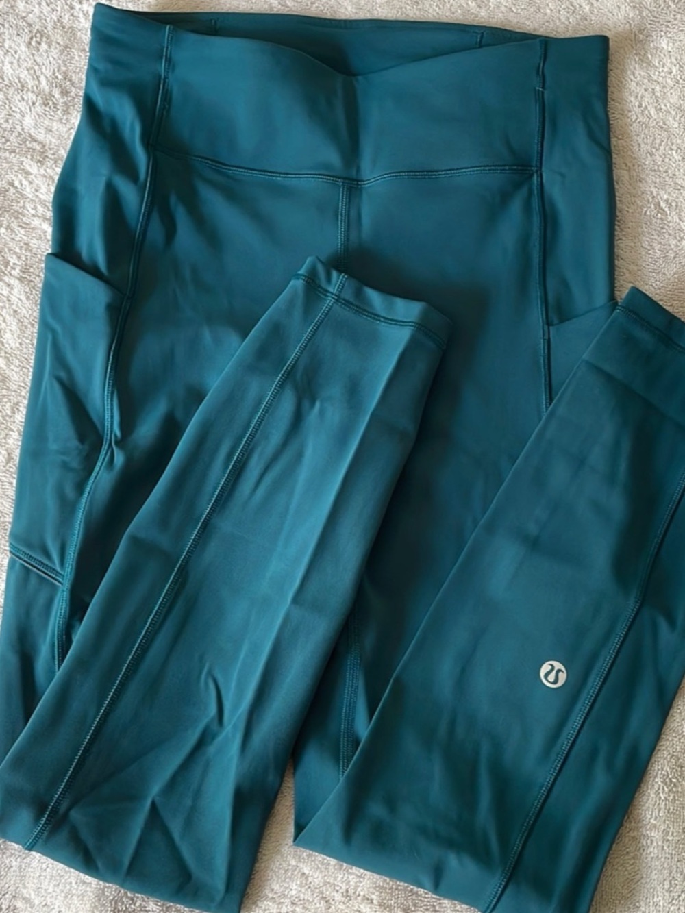 LULULEMON 23” Leggings